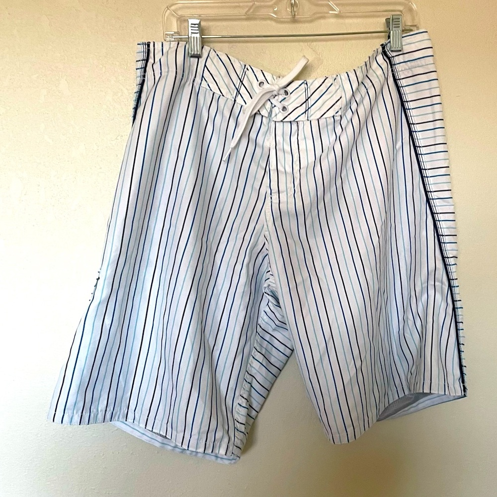 Old navy sim trunks men’s strips